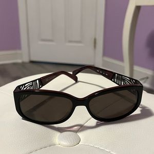 Red leopard sunglasses